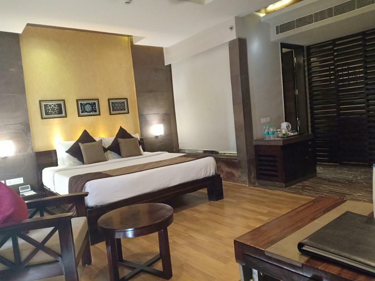 Ramada Ajmer Kishangarh  Exteriér fotografie