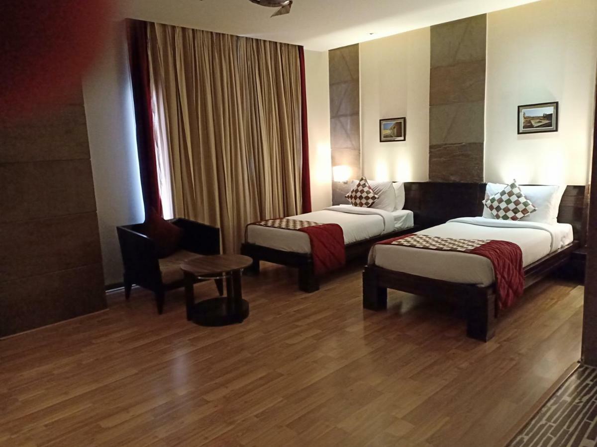 Ramada Ajmer Kishangarh  Exteriér fotografie